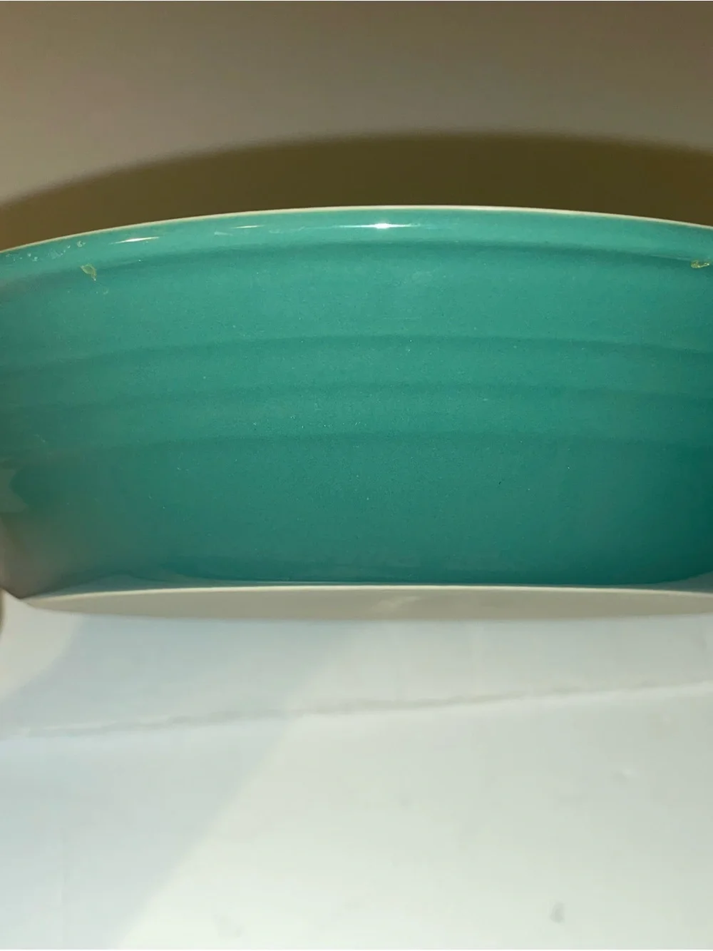 Le Creuset Green/Beige Round Stoneware Pie Dish